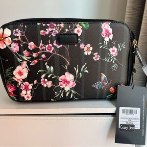 Floral Butterfly Black Crossbody Bag-NWT- 2 straps